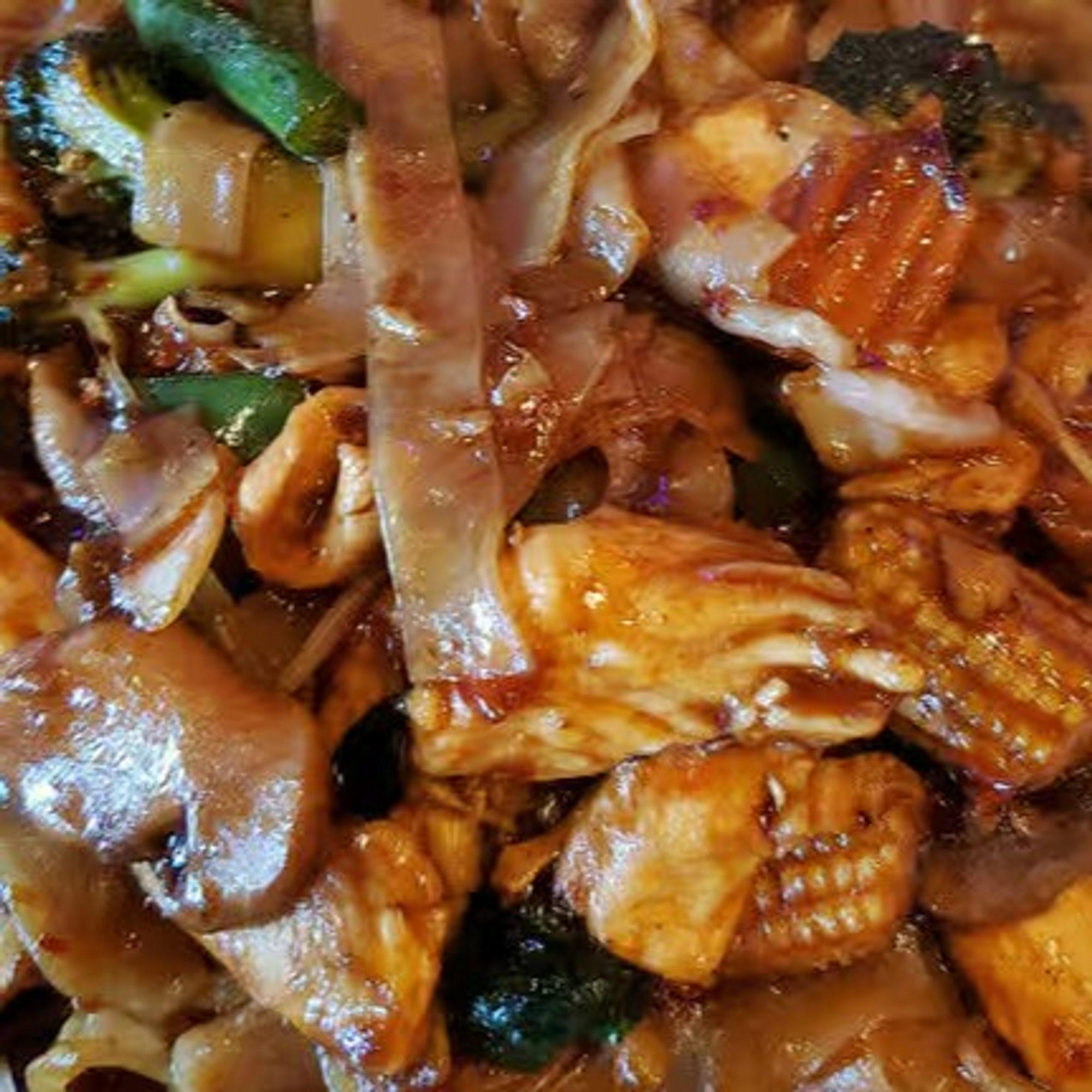 Pad Kee Mao Noodle (Lunch Size)