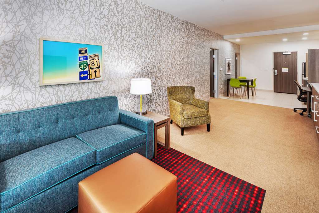 Home2 Suites by Hilton Weatherford Image
