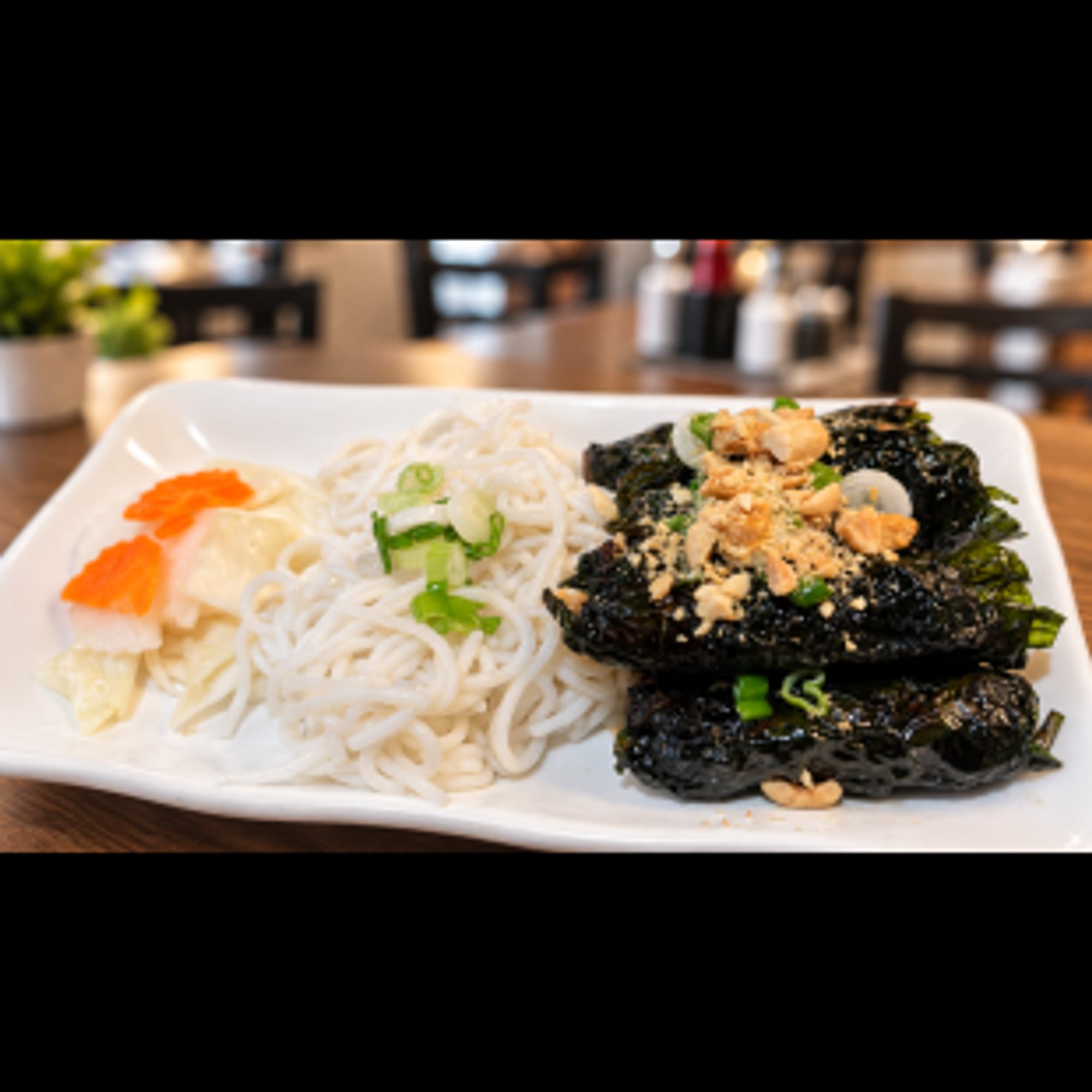 Grilled Beef in Betel Leaves – Bò Lá Lốt (6 pcs)