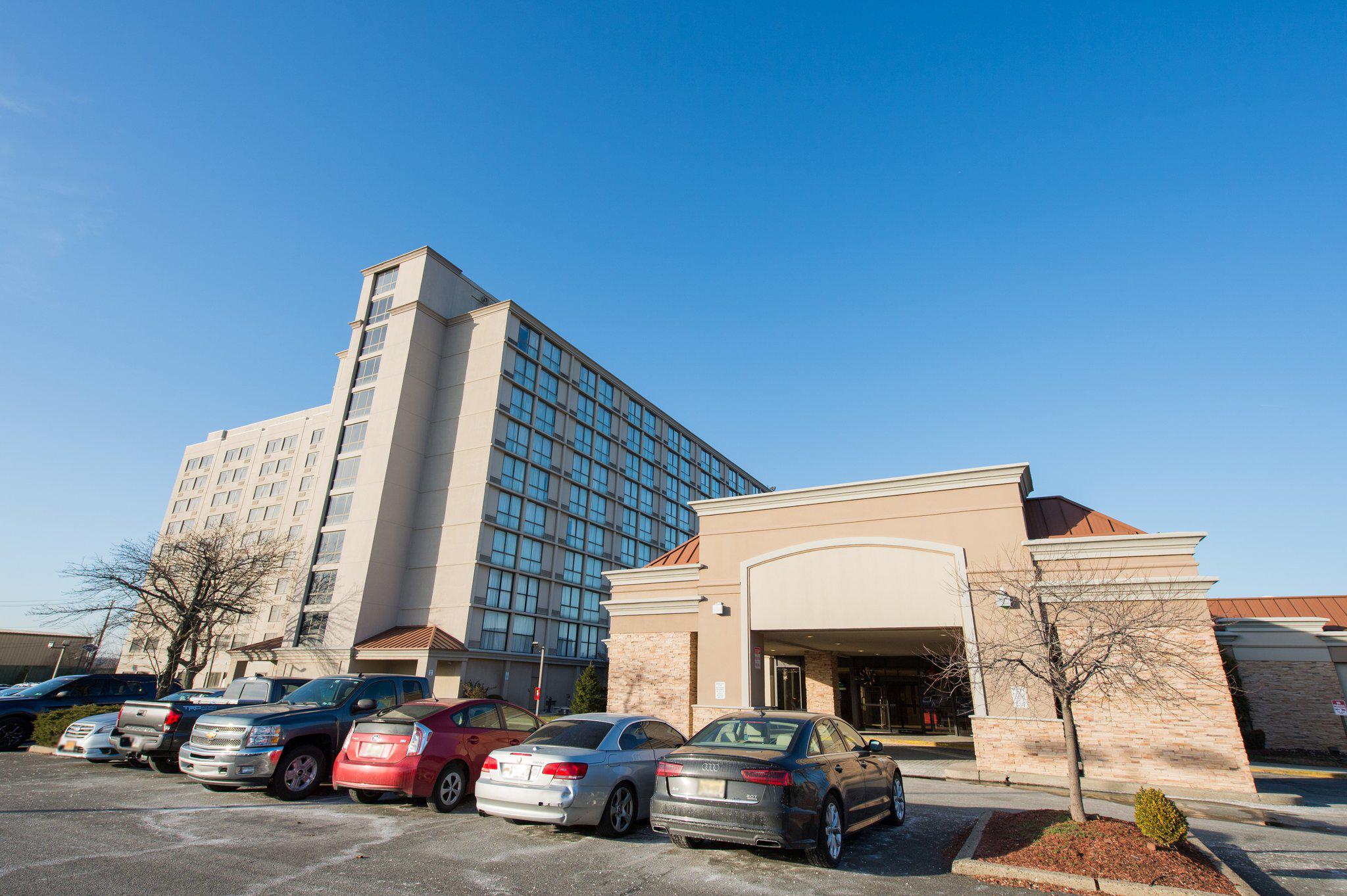 Holiday Inn Newark Intl Airport - North Photo