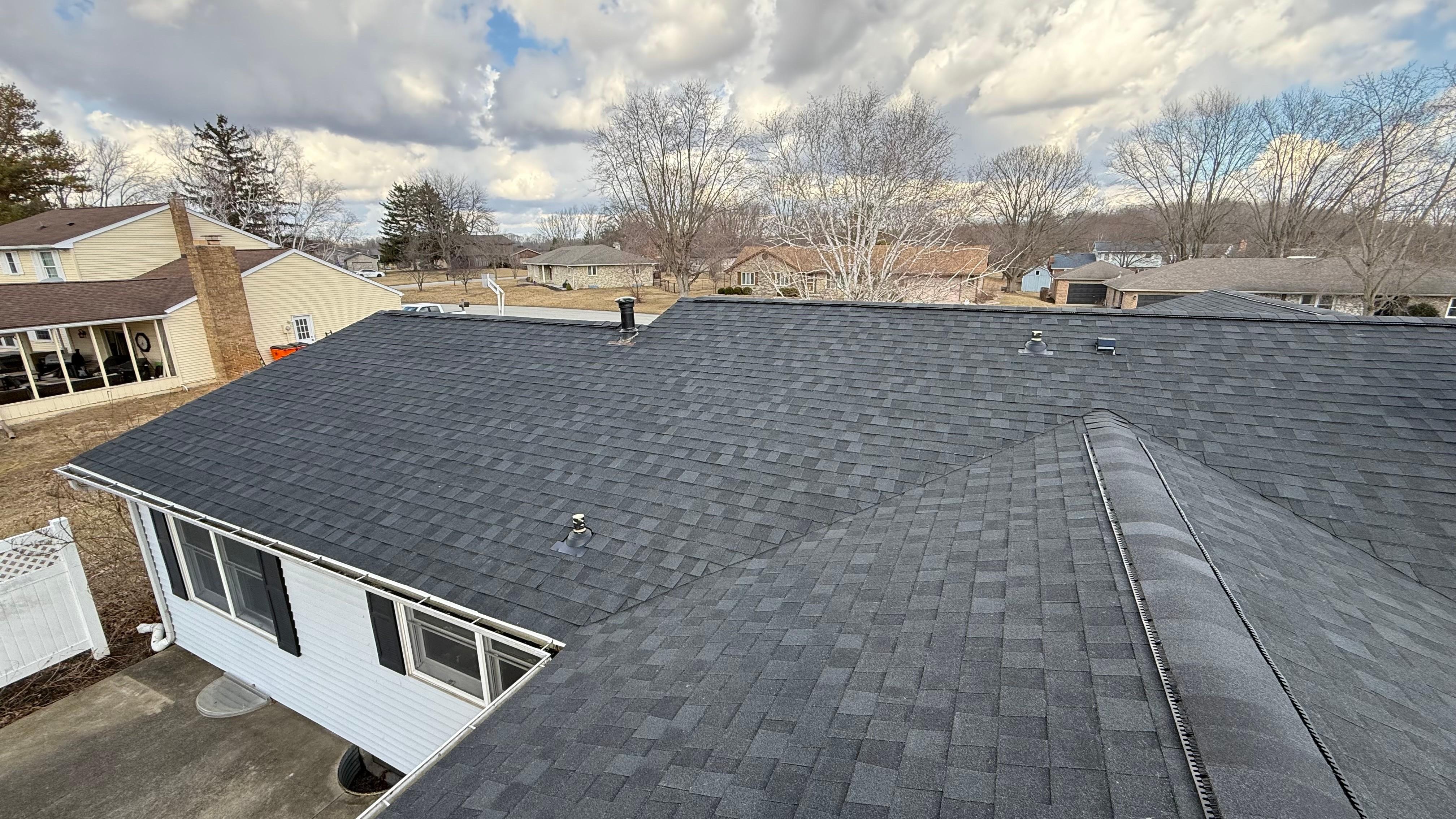Grand Roofing Inc. Image