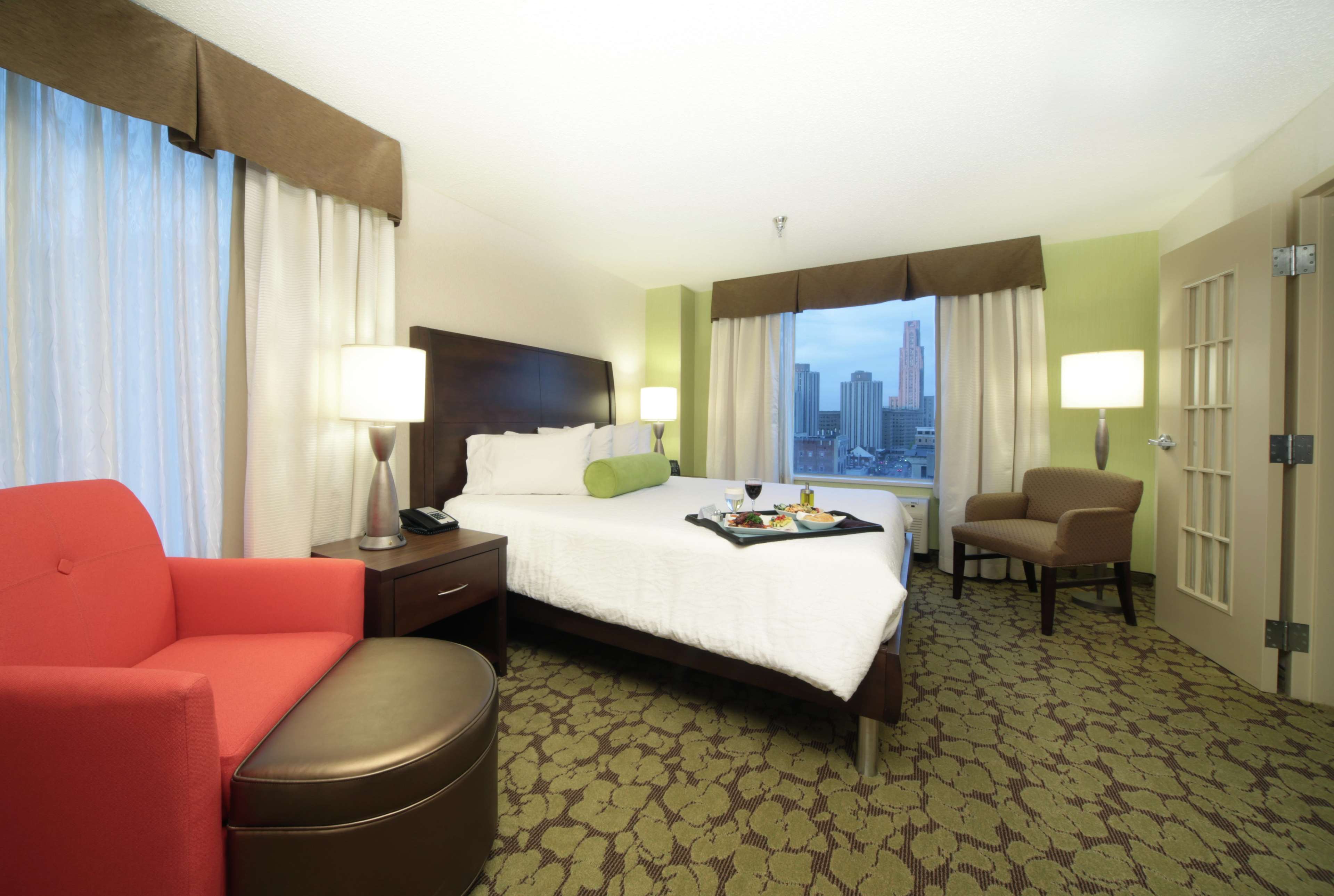 Hilton Garden Inn Pittsburgh University Place Photo