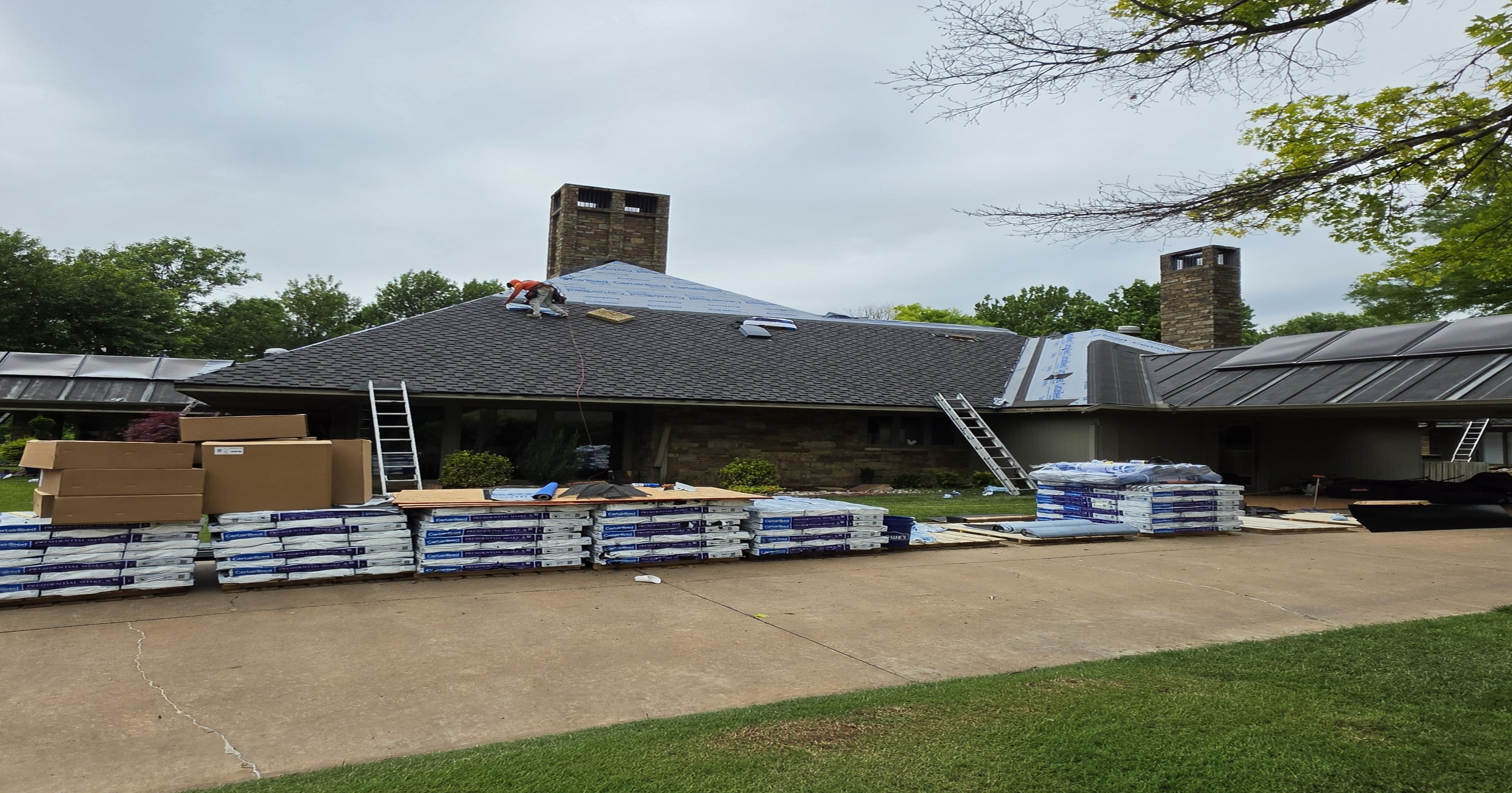 Belter Roofing & Construction