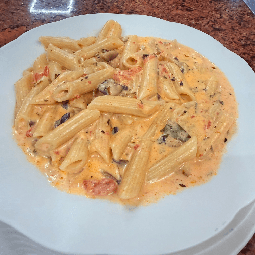 Pasta with Vodka Sauce