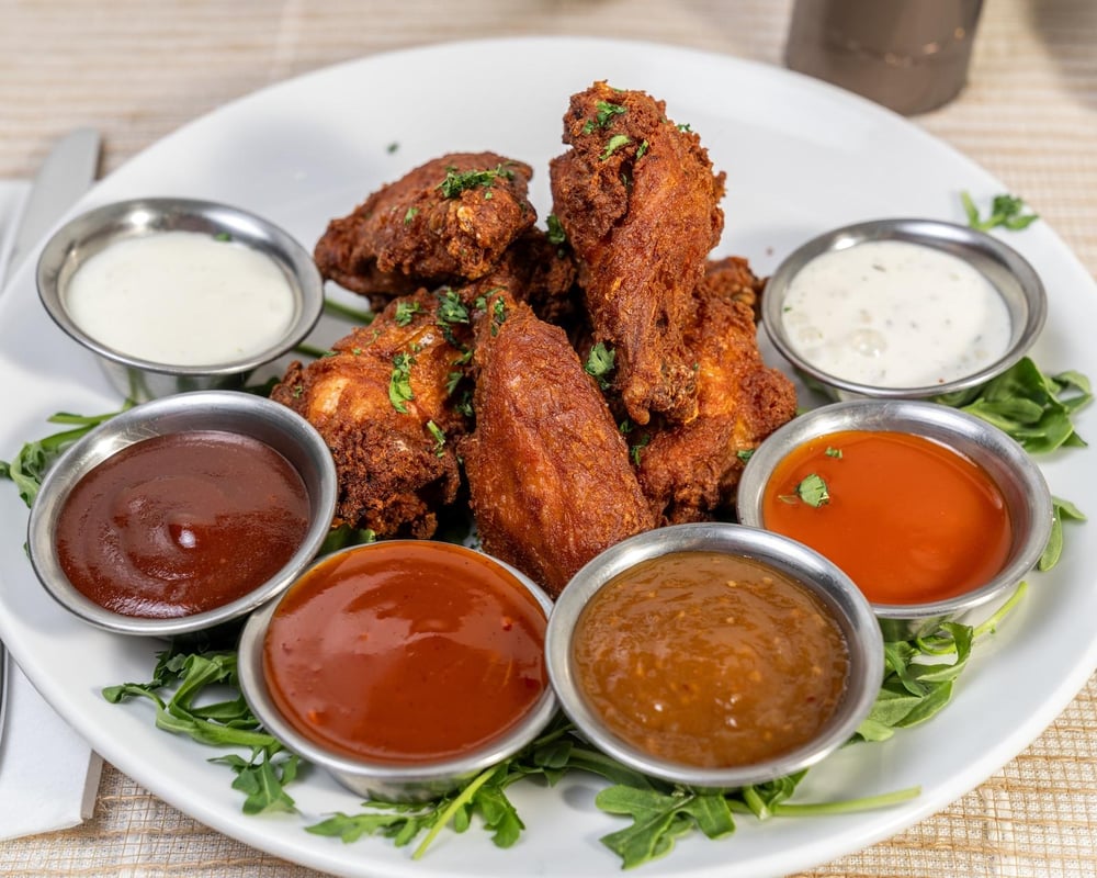12 Wings