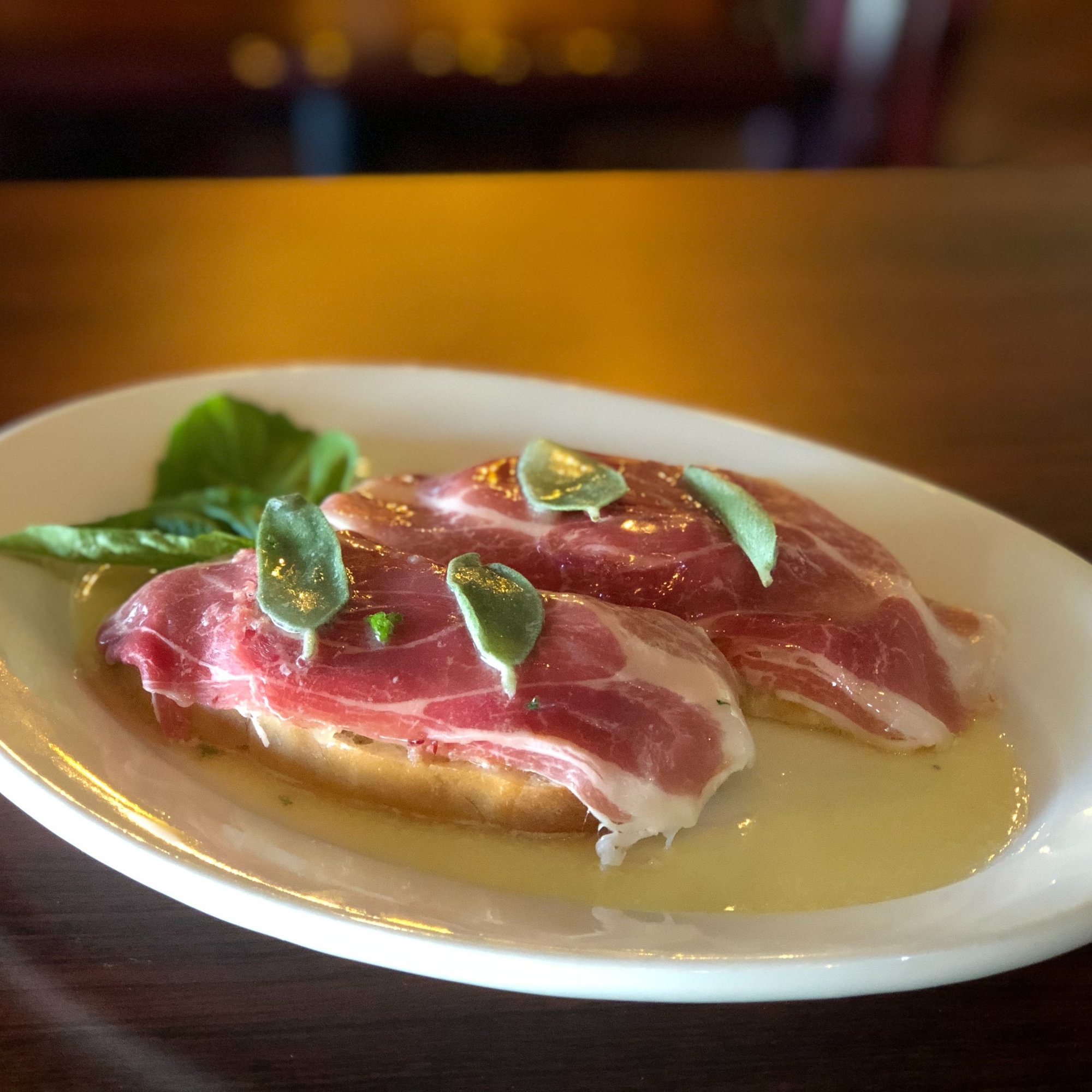 Crostini Di Prosciutto E Mozzarella