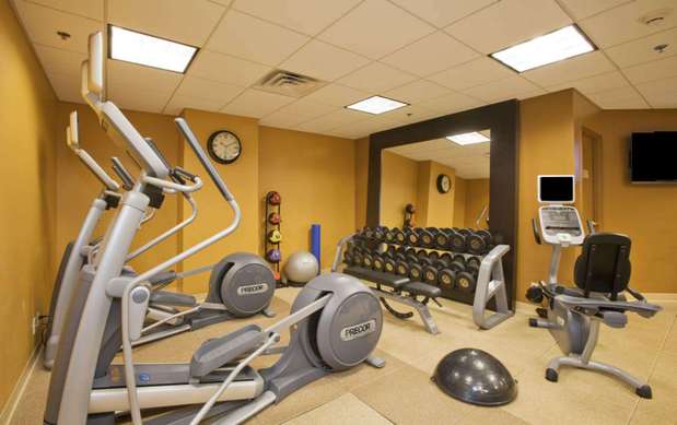 Images Embassy Suites by Hilton Detroit Troy Auburn Hills