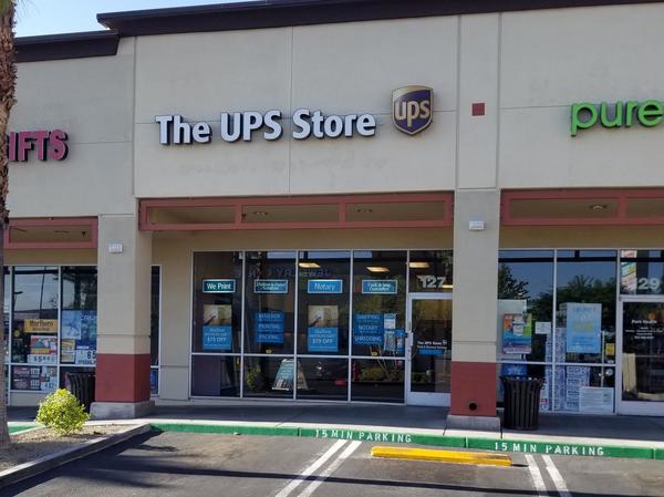 Facade of The UPS Store Las Vegas
