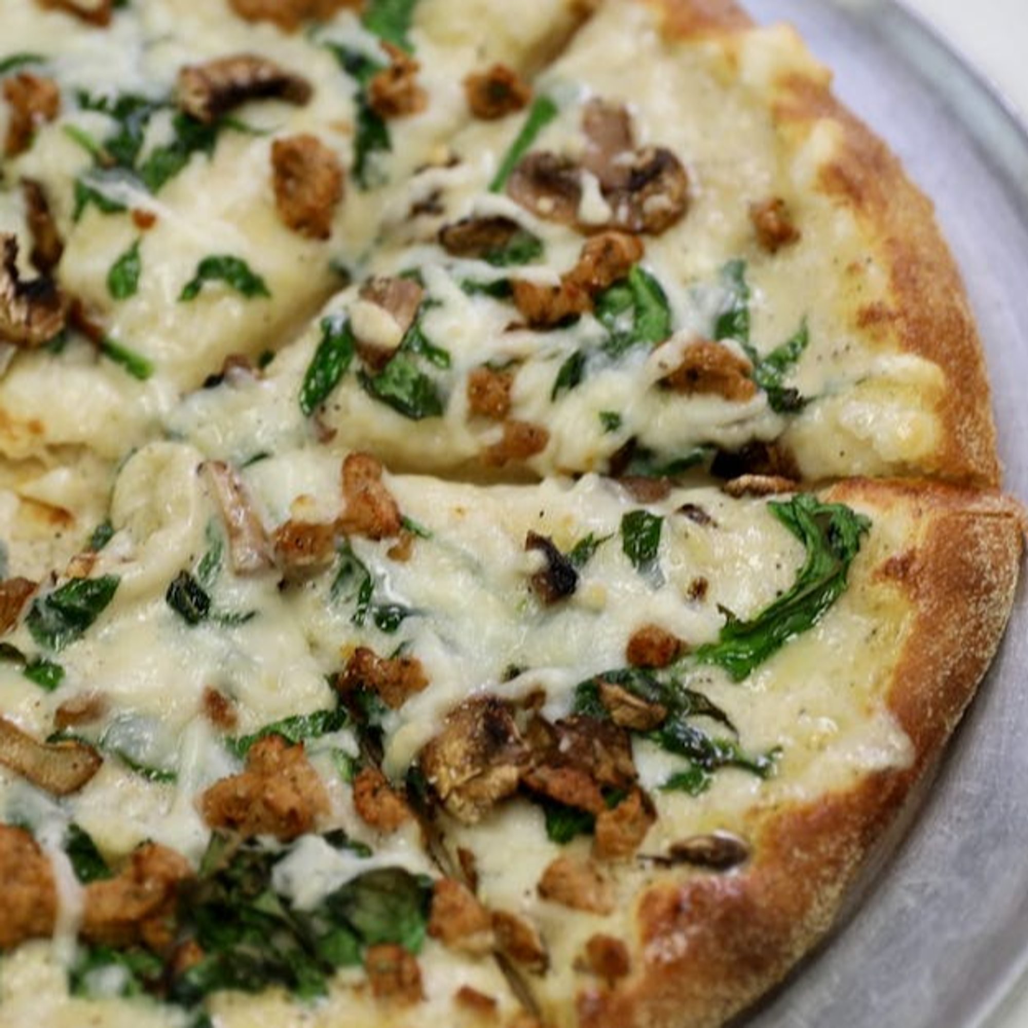 Chicken Alfredo Pizza (12")