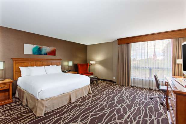 Images DoubleTree by Hilton Hotel San Bernardino