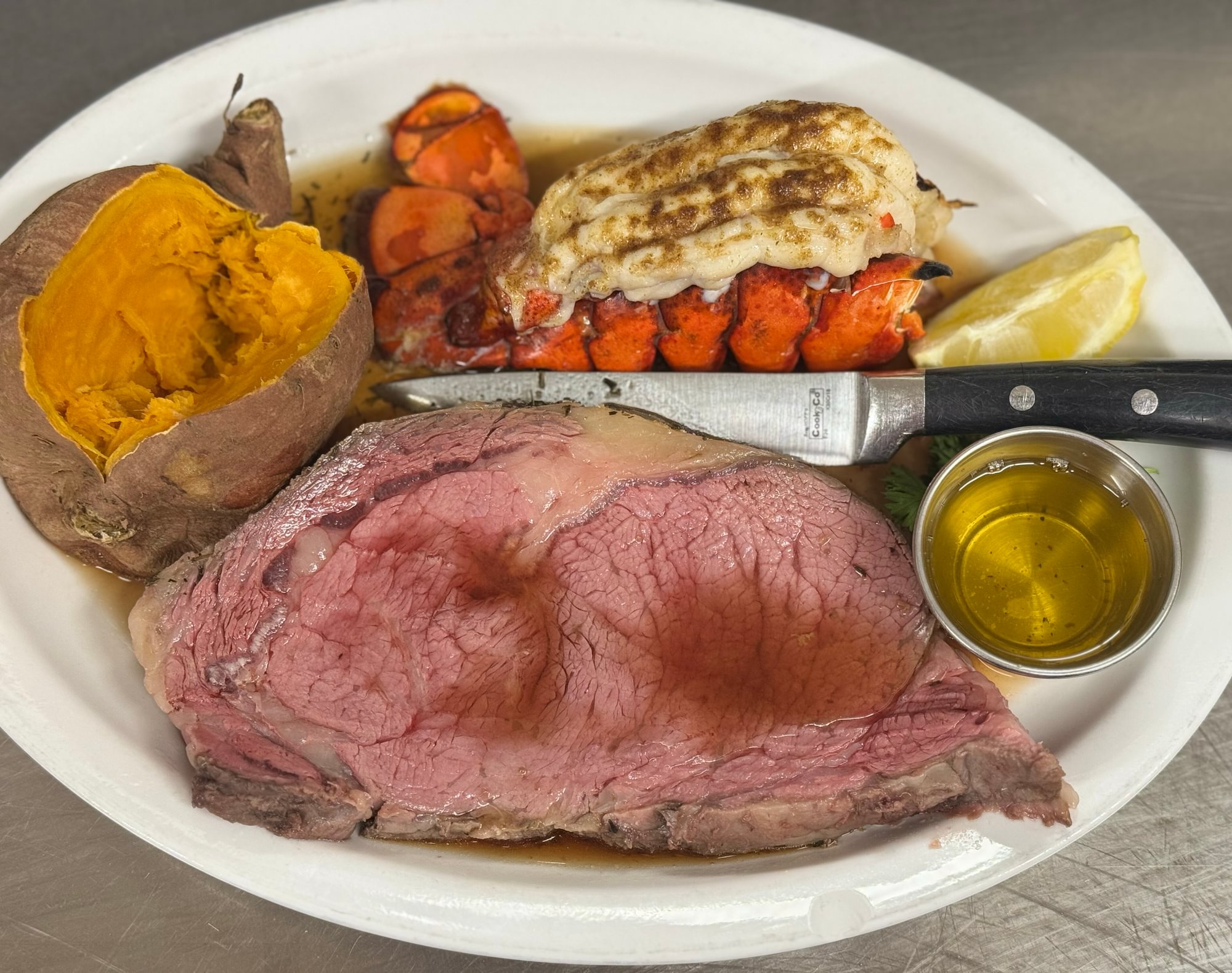 12 Oz Prime Rib And Lobster