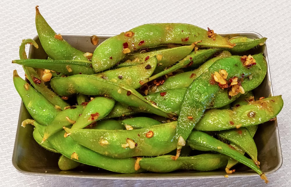 SPICY GARLIC EDAMAME