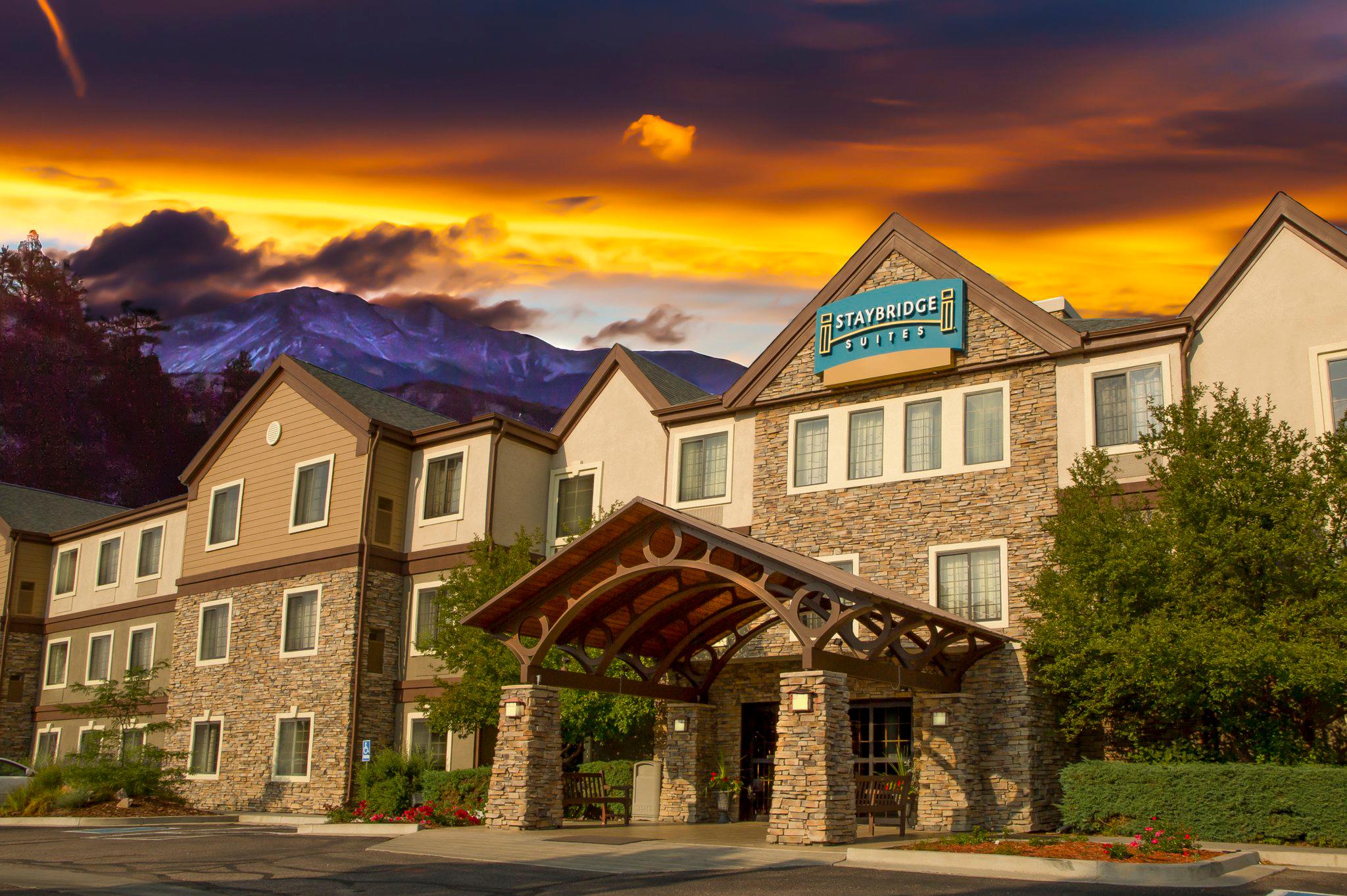 Staybridge Suites Colorado Springs North Photo