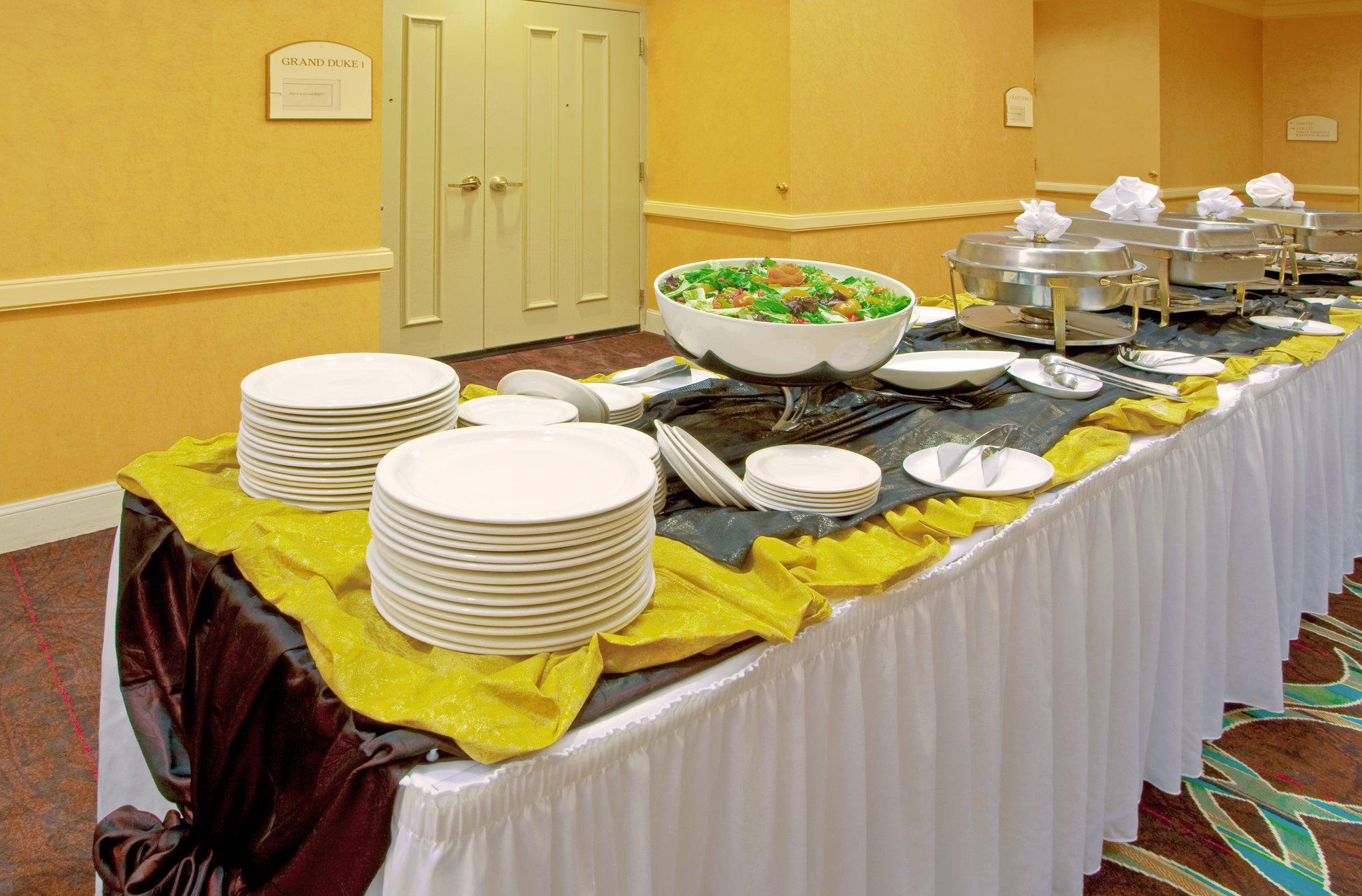 Holiday Inn Chantilly-Dulles Expo (Arpt) Photo