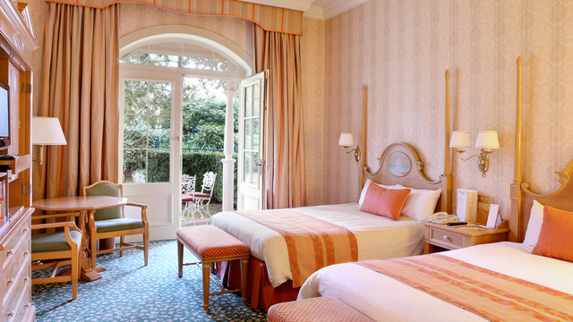 Images Disneyland Hotel