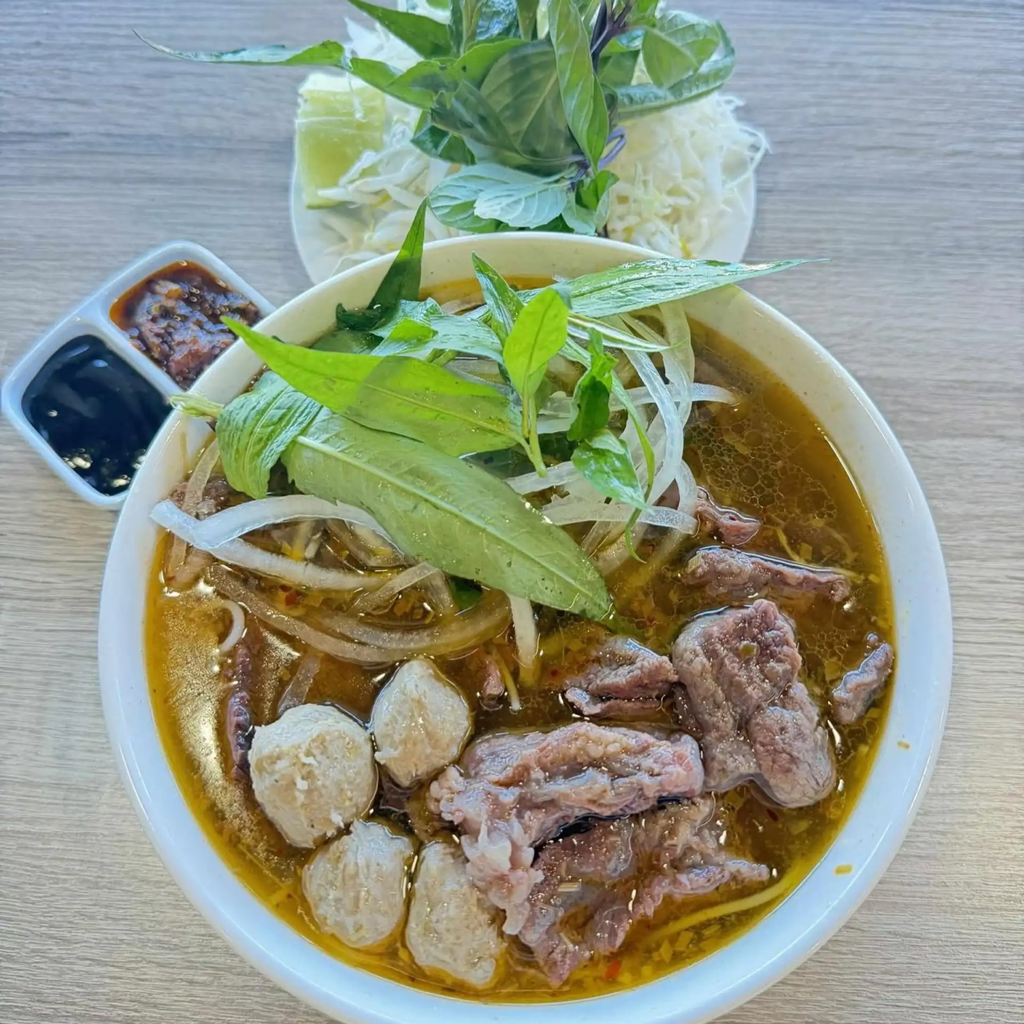 Bun Gan Bo Vien Sate