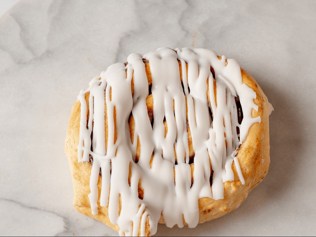 CINNAMON ROLL