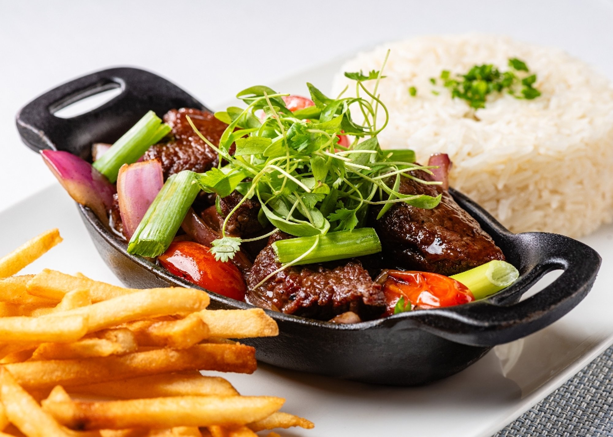 Lomo Saltado