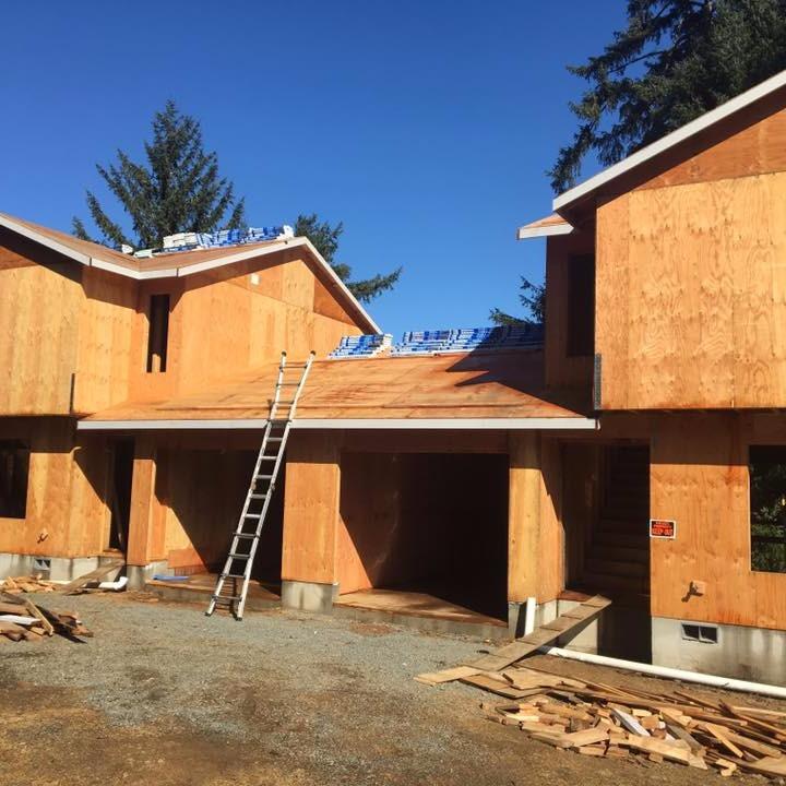 Stepp It Up Roofing Logo