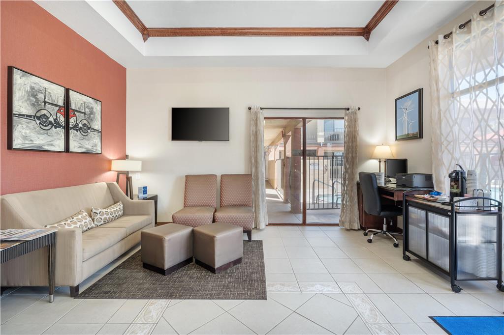 Best Western Desert Winds Image