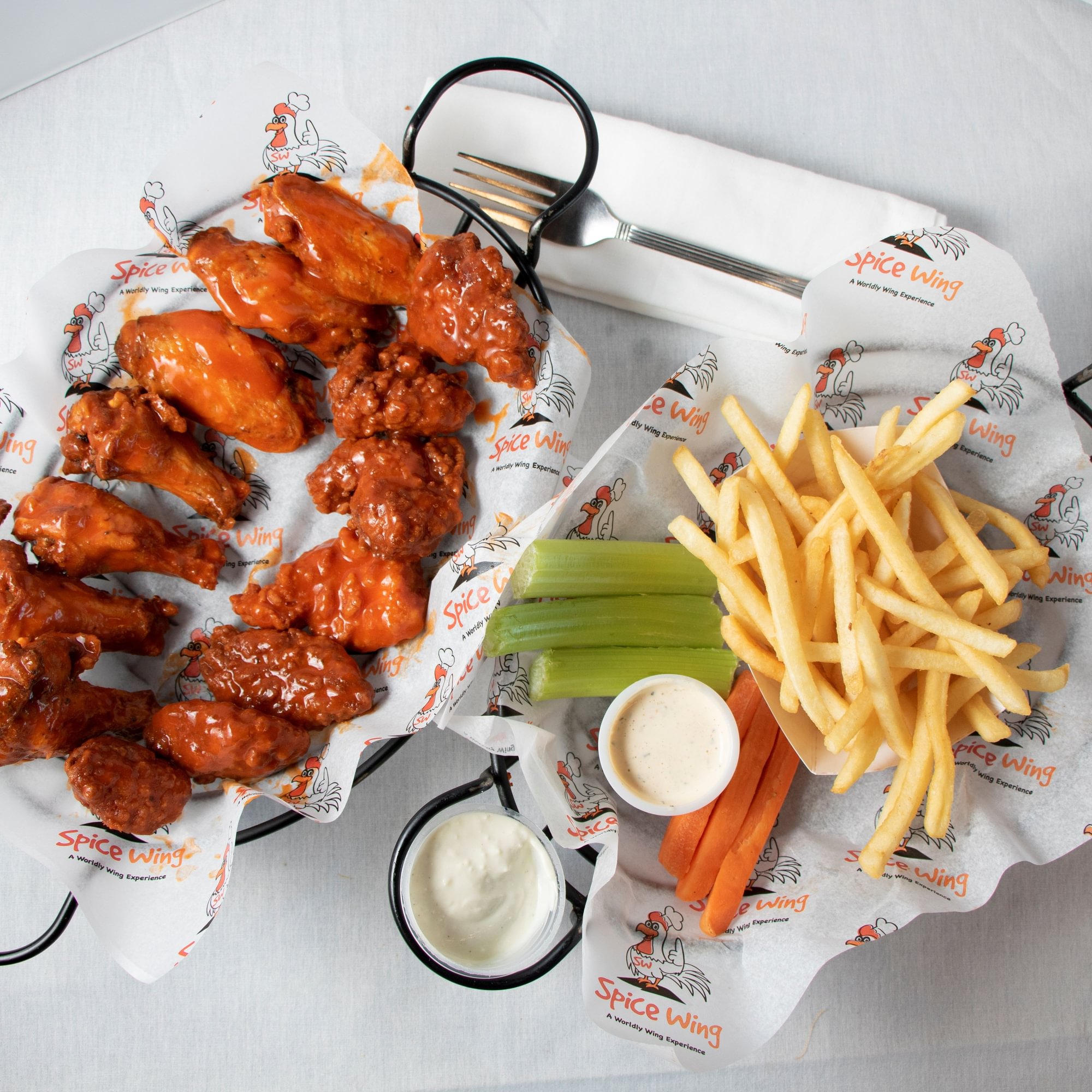 Mixed Wings Big Box (Bone-In/Boneless)