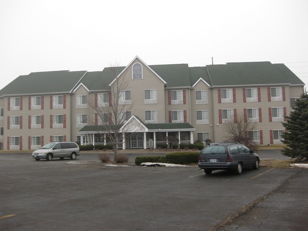 Images Country Inn & Suites by Radisson, Clinton, IA