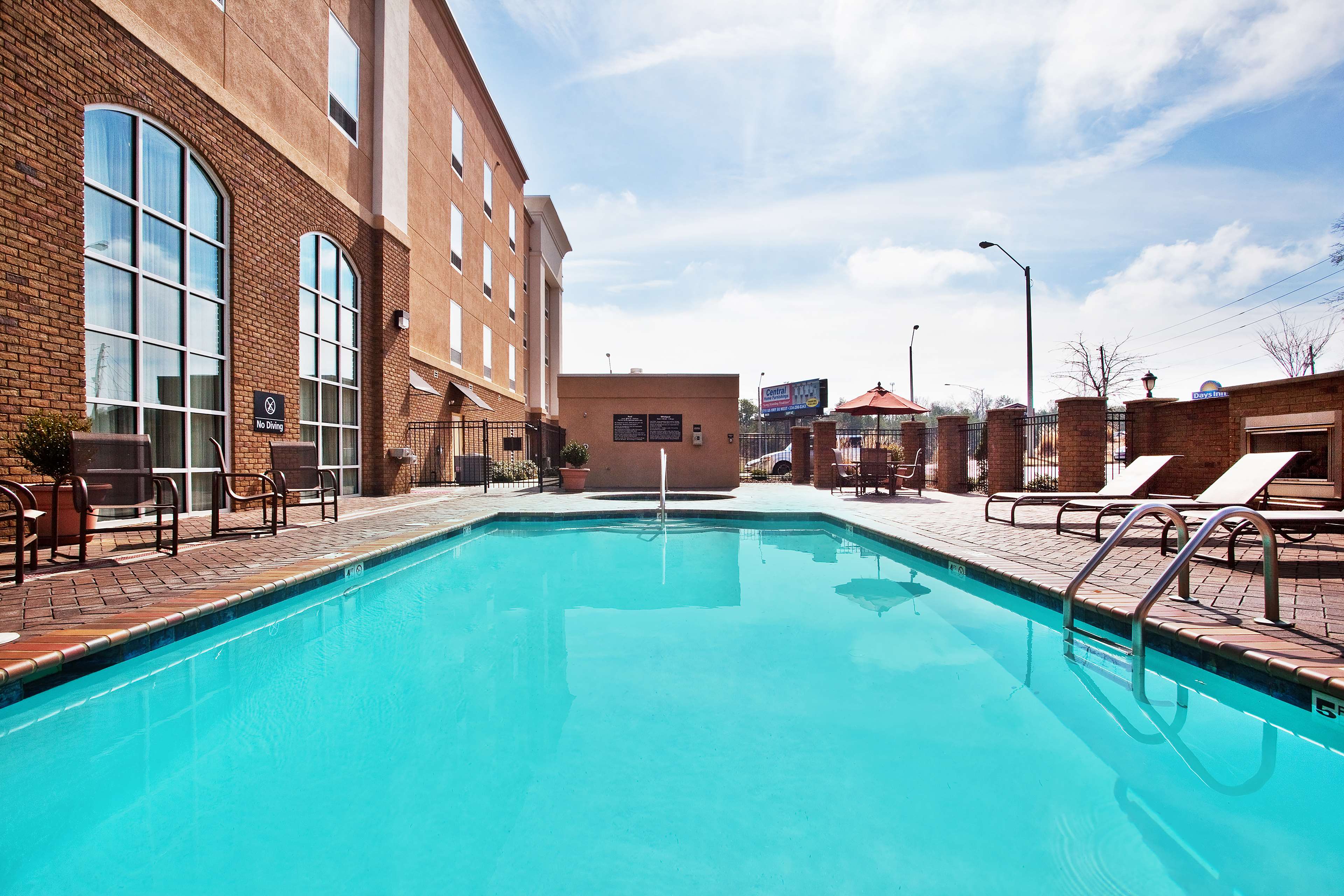 Hampton Inn & Suites Phenix City- Columbus Area Photo