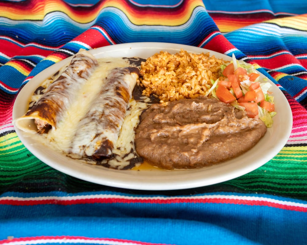 Enchiladas de Mole