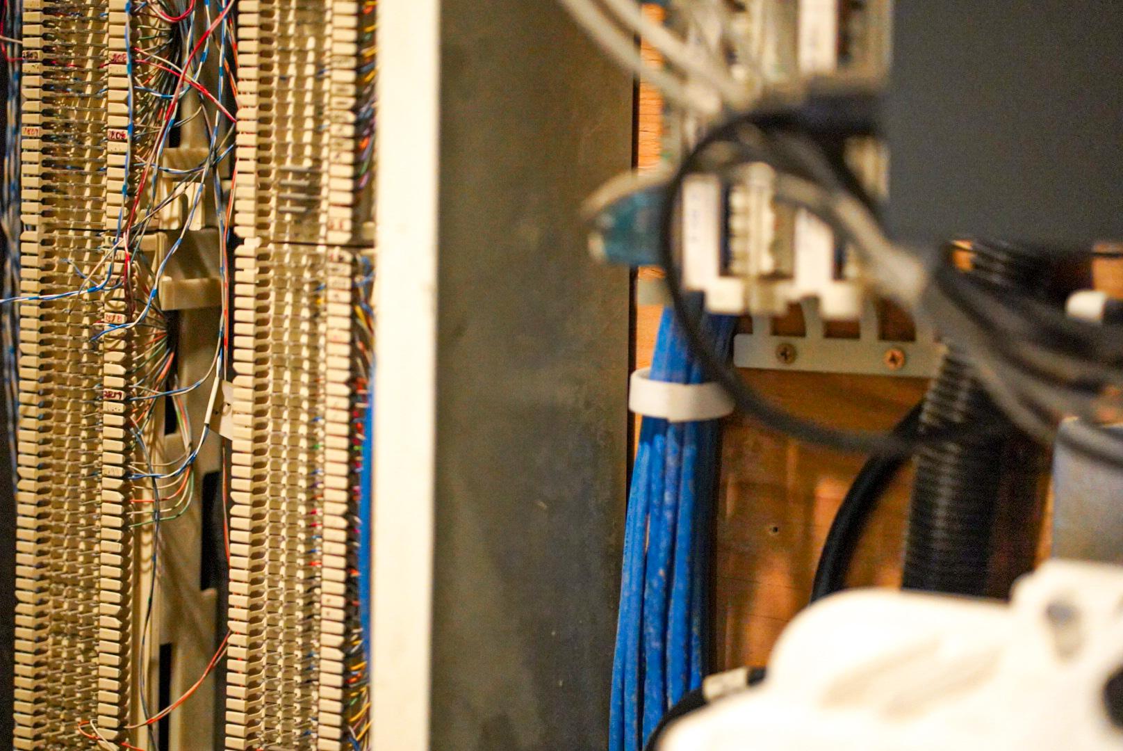 K&B Communications Image