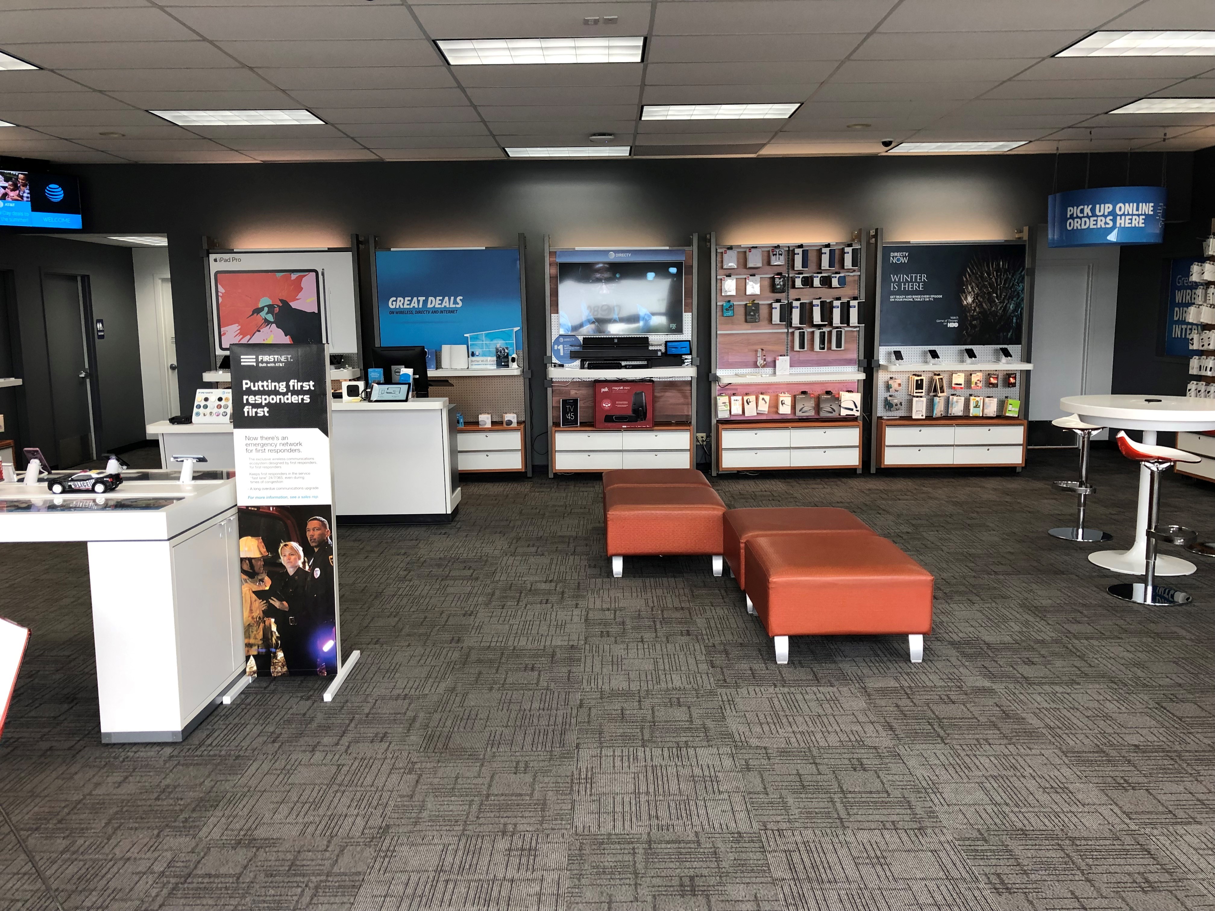 AT&T Store Photo