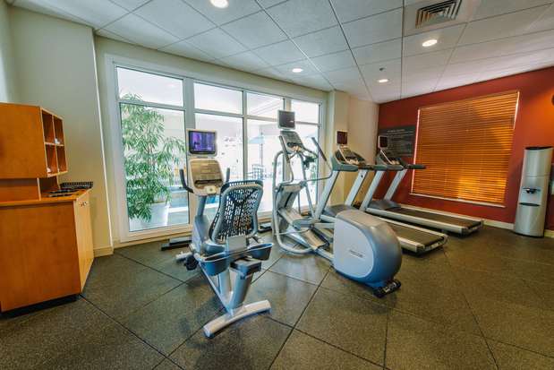 Images Hilton Garden Inn Manchester Downtown