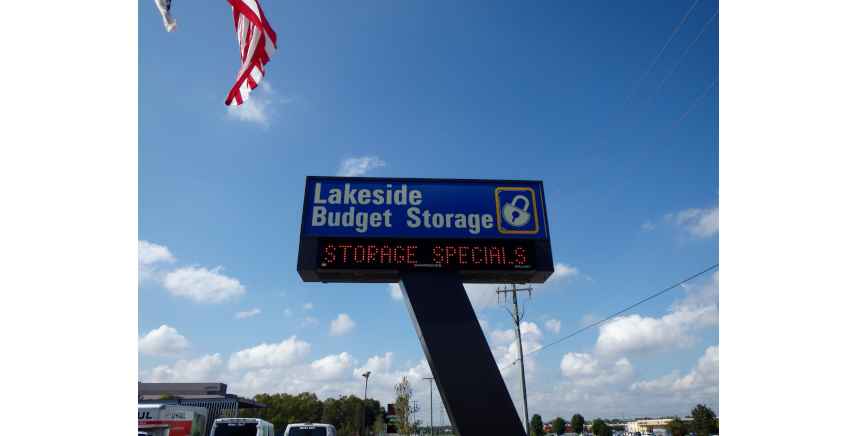 Lakeside Budget Storage Photo