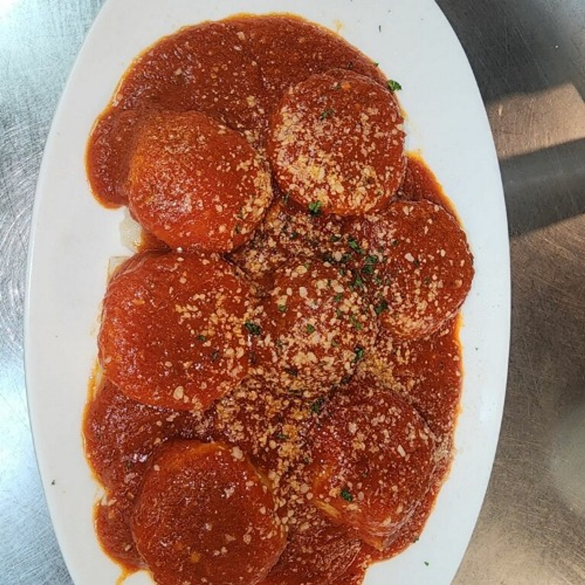 Large Ravioli (8)