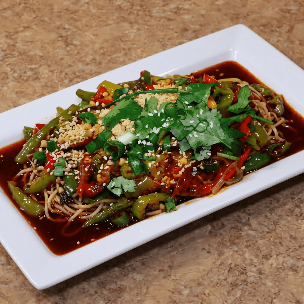 Fresh-Made Spicy Noodles 酸辣米线