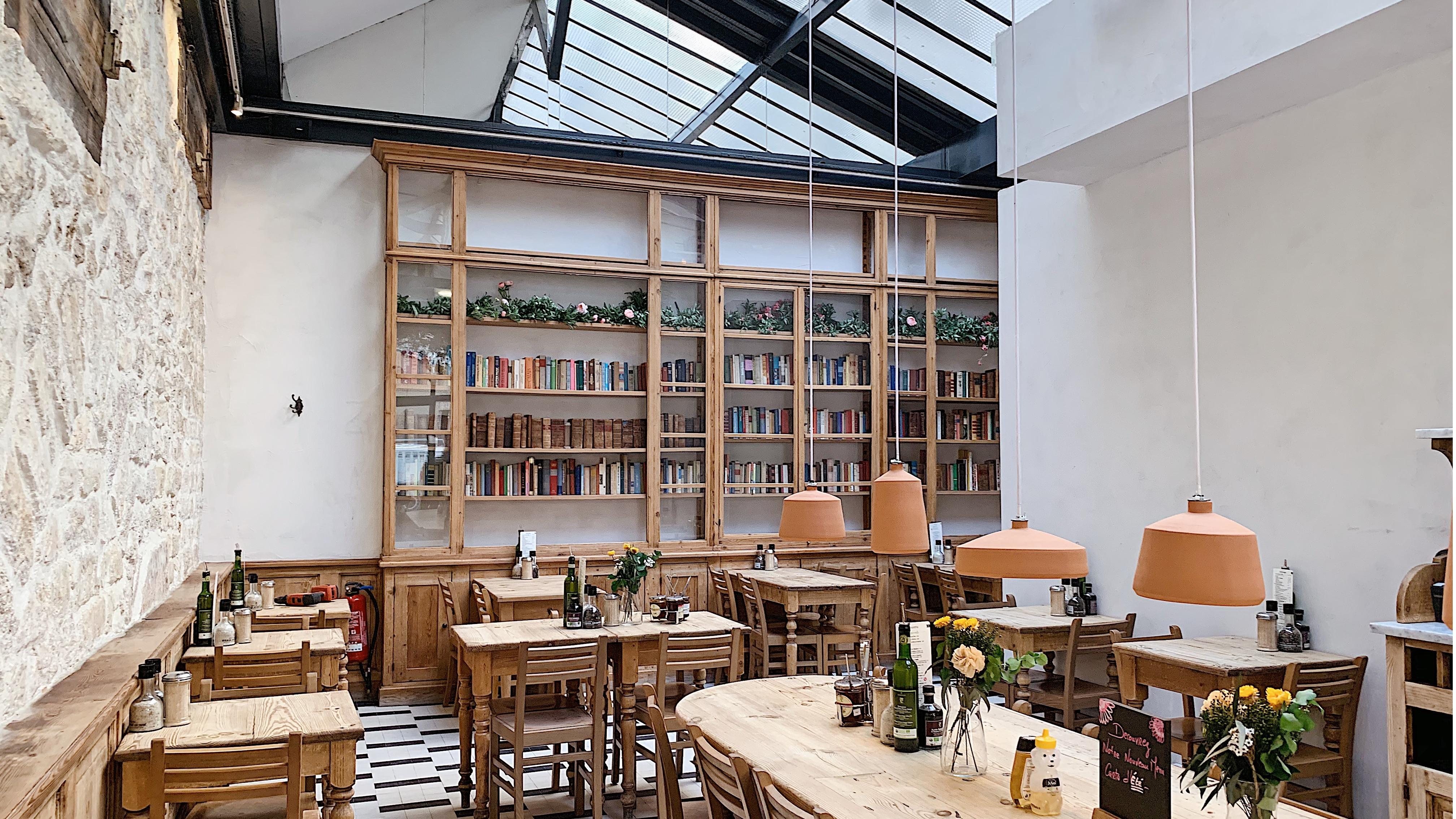 le pain quotidien at 25 rue de varenne paris