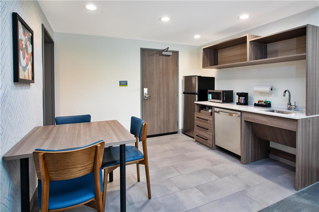 Home2 Suites by Hilton Traverse City Image