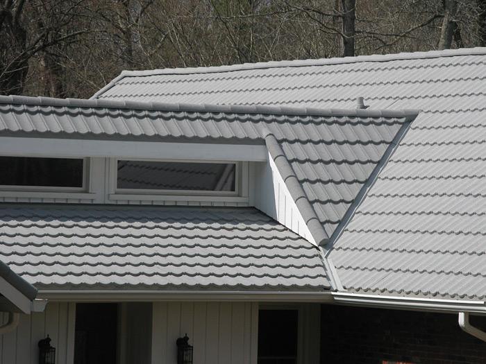 Bond Roofing Photo