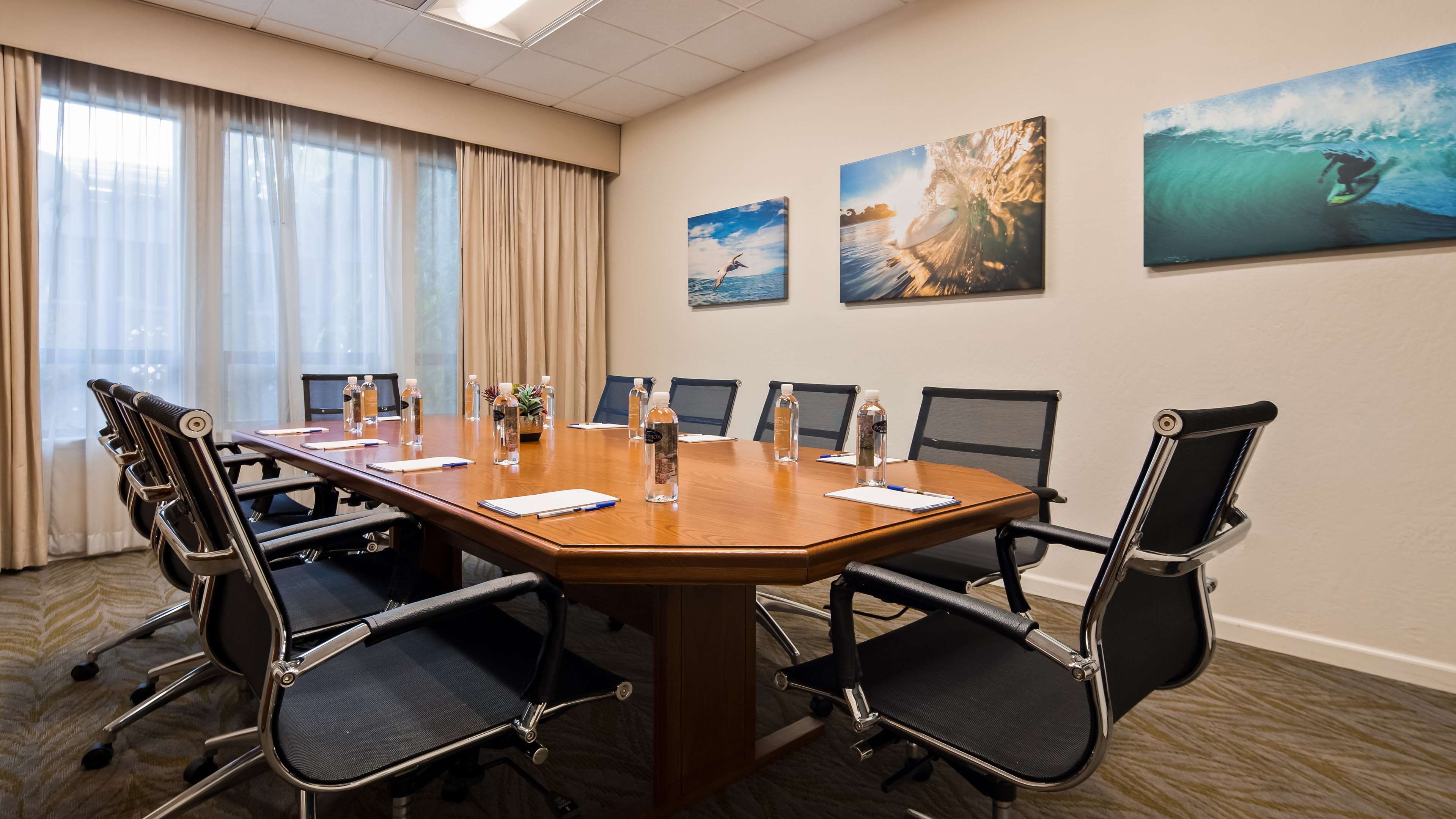 Best Western Seacliff Inn Photo