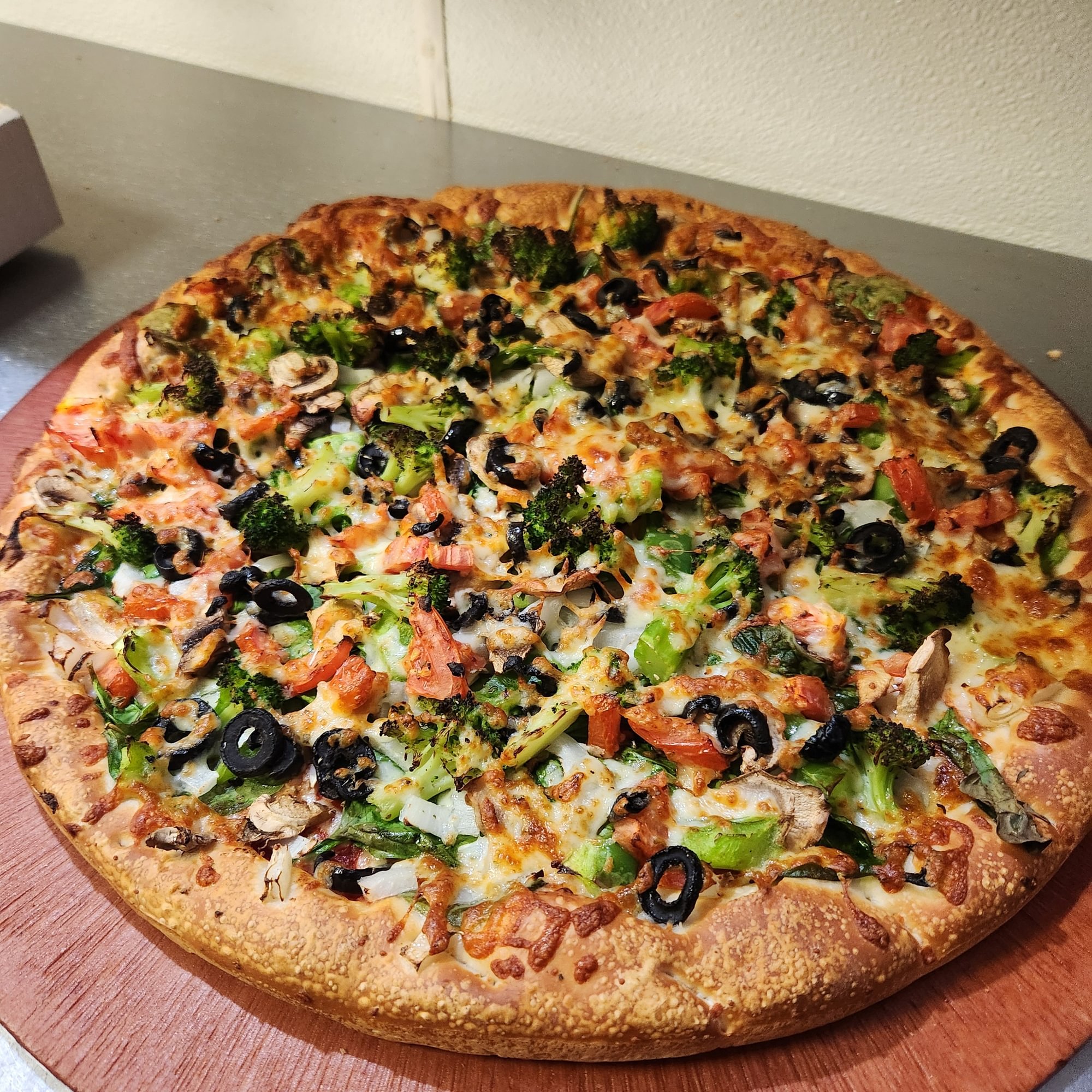 Very Veggie Pizza