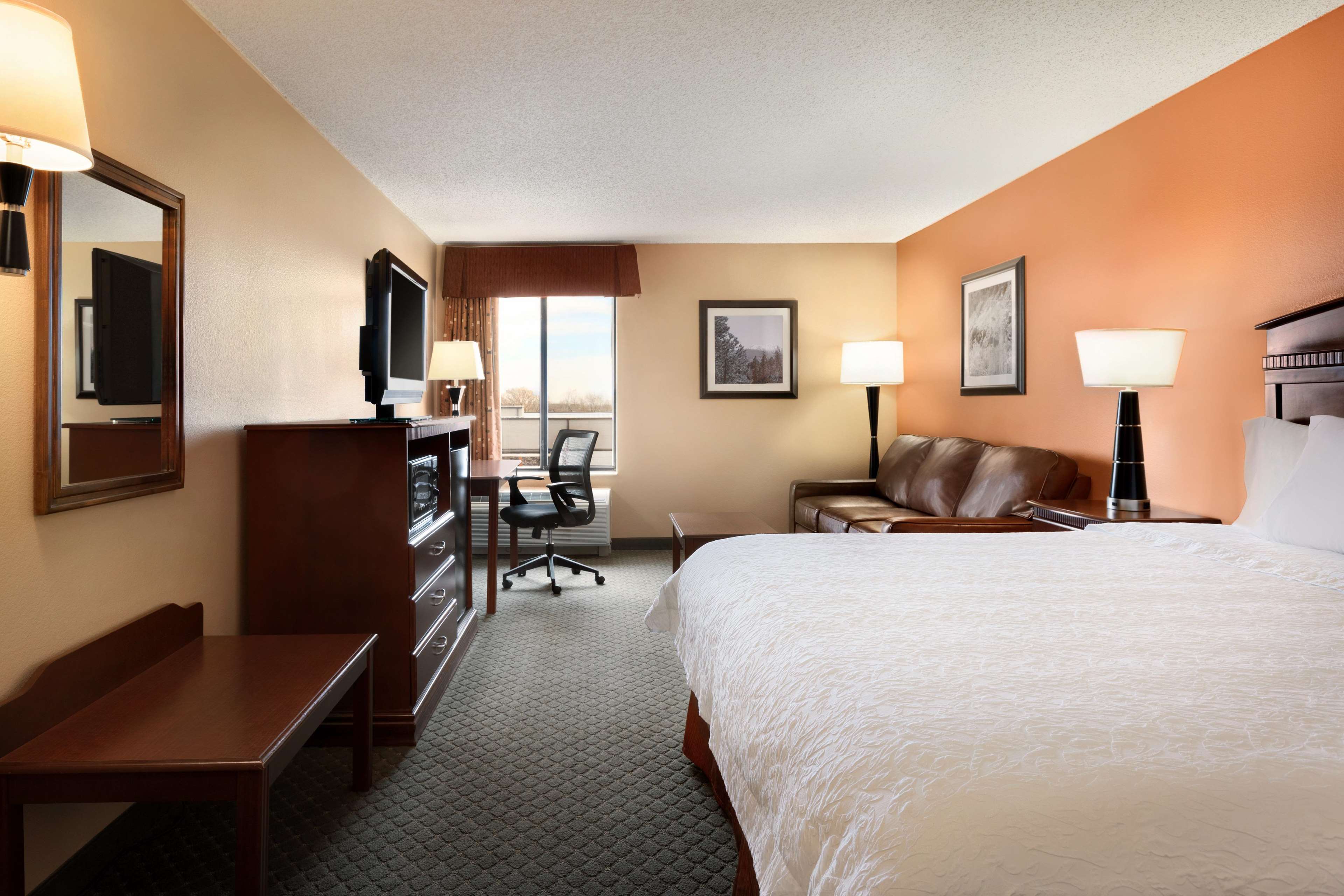 Hampton Inn Longmont Photo