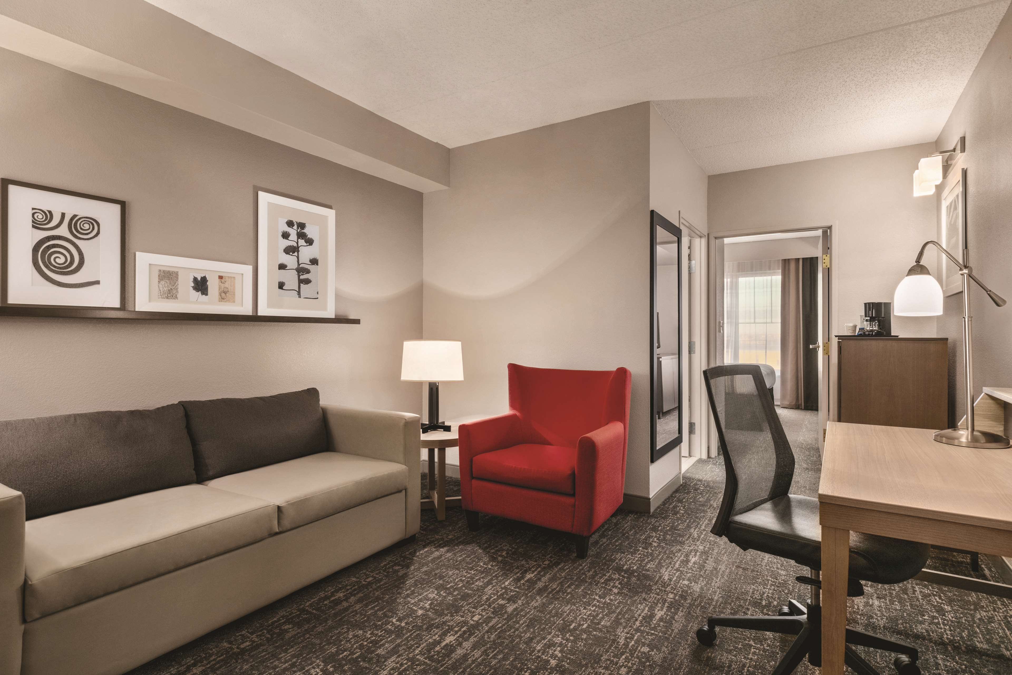 Country Inn & Suites by Radisson, Newark Airport, NJ Photo