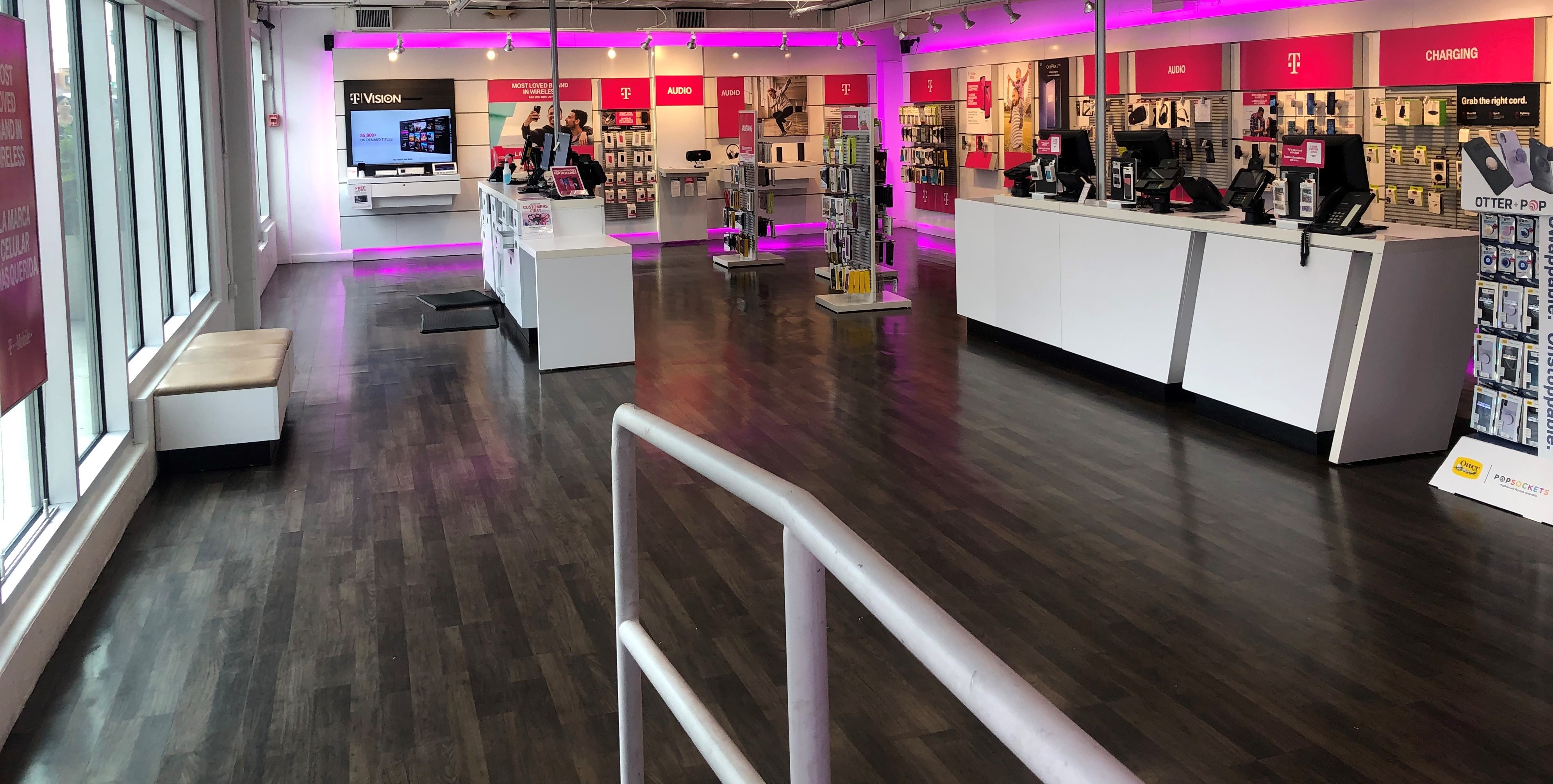Cell Phones Plans And Accessories At T Mobile 667 S
