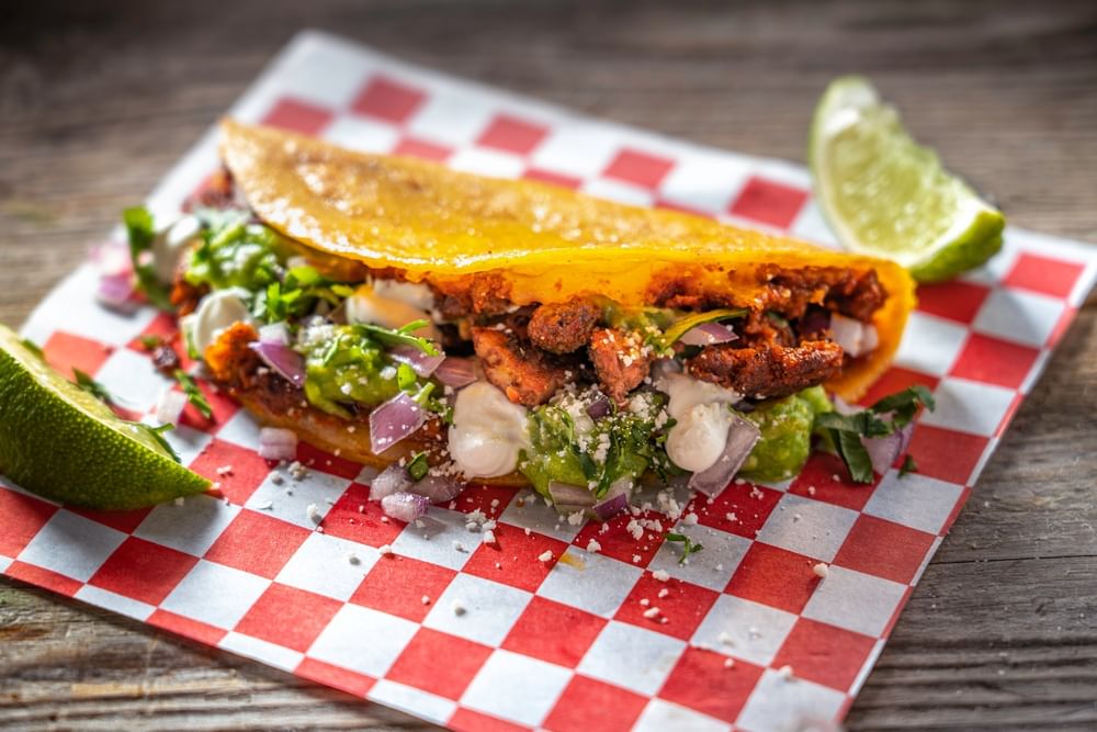 Queso Tacos