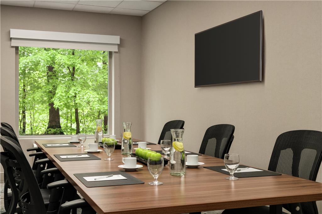 Hilton Garden Inn Cleveland Airport Image