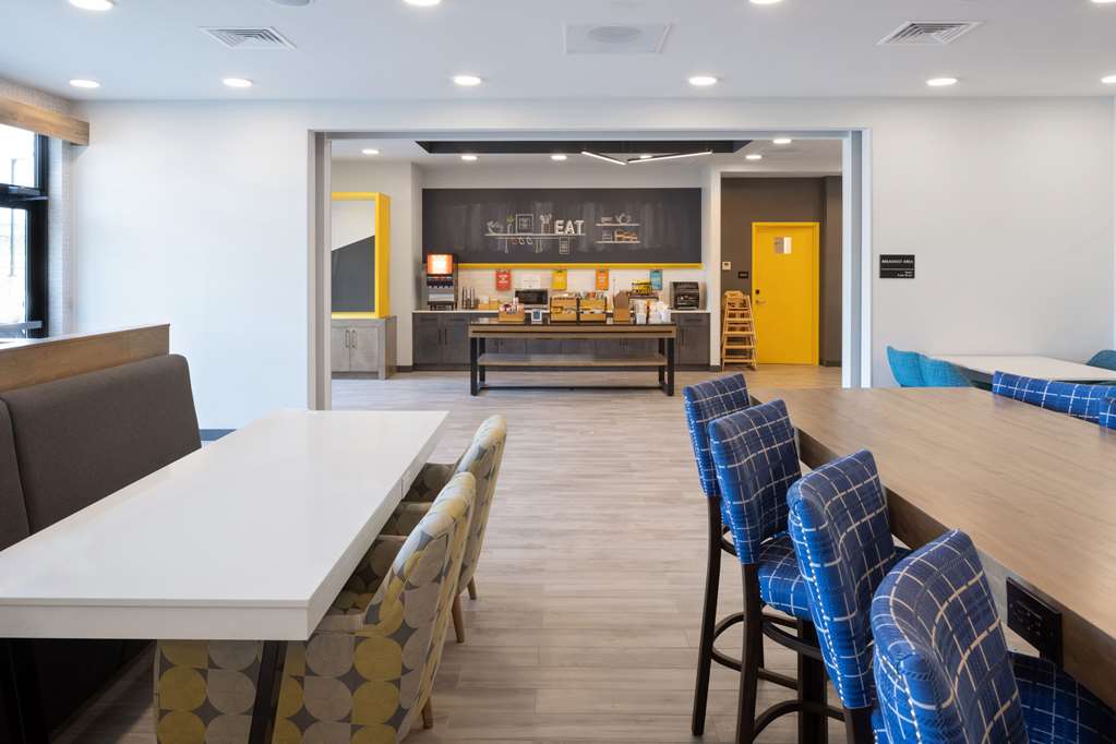 Hampton Inn Verona at Turning Stone Image
