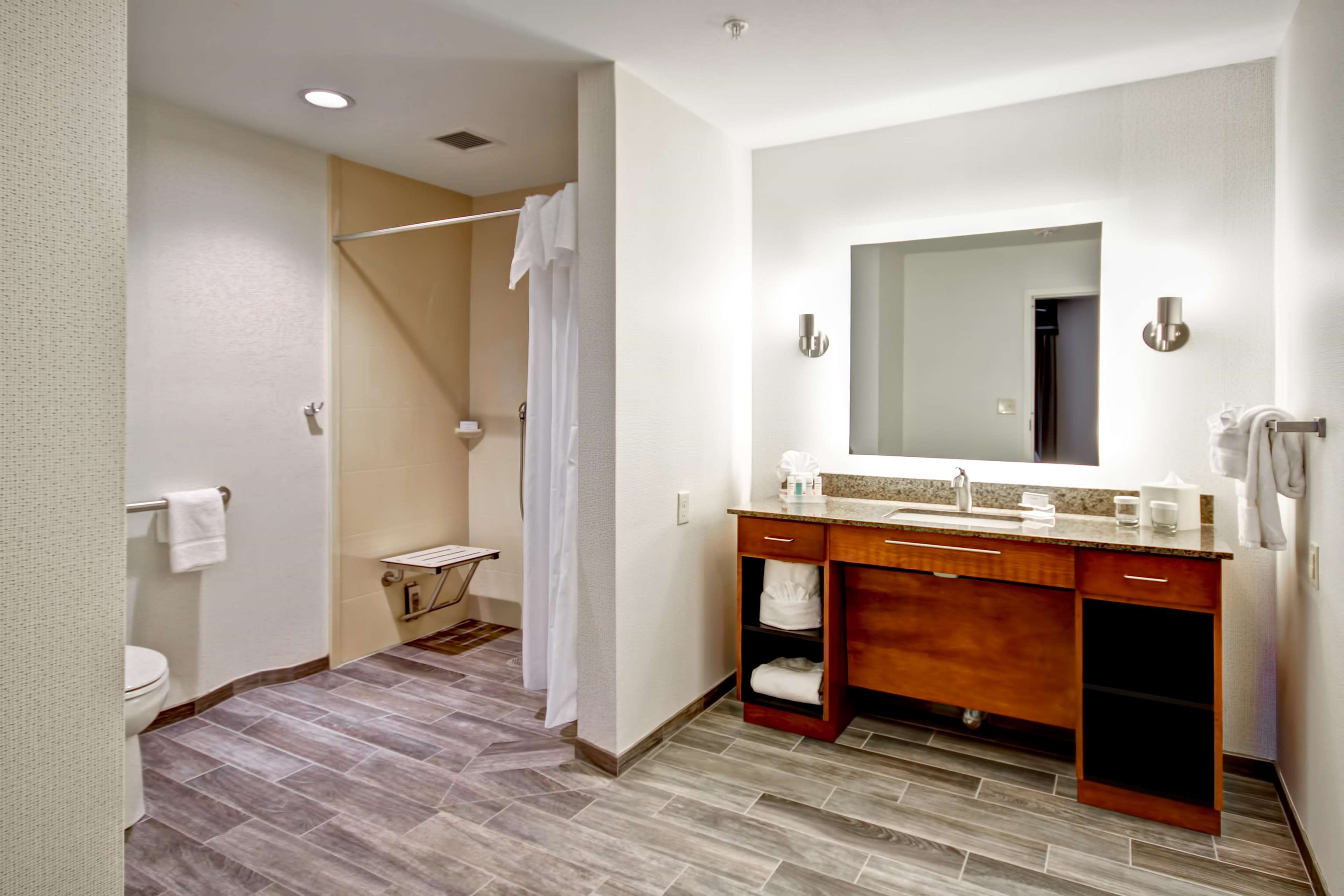 Homewood Suites by Hilton Greeley Photo