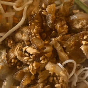 S2 - Bún Gà Xào Xả Ớt - Chicken