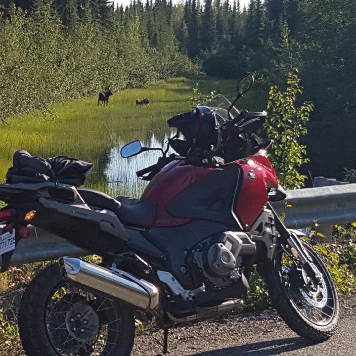 Pete took out our new Honda VFR1200X for a spin yesterday.  A beautiful day with beautiful scenery.  I sure hope you all are riding!