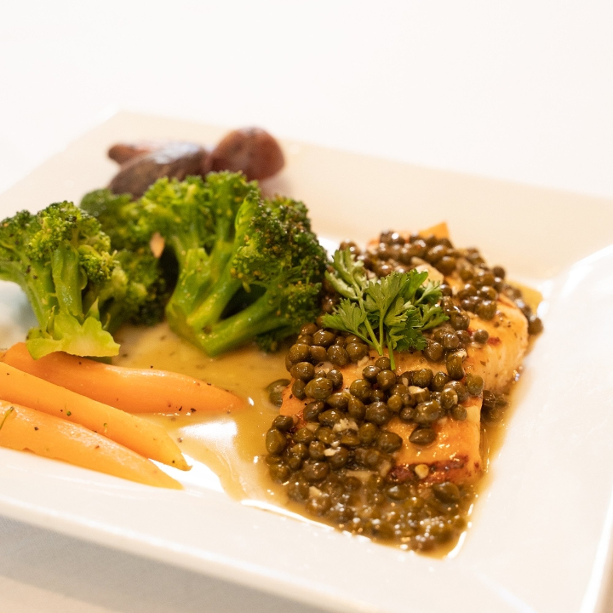 Salmon Piccata
