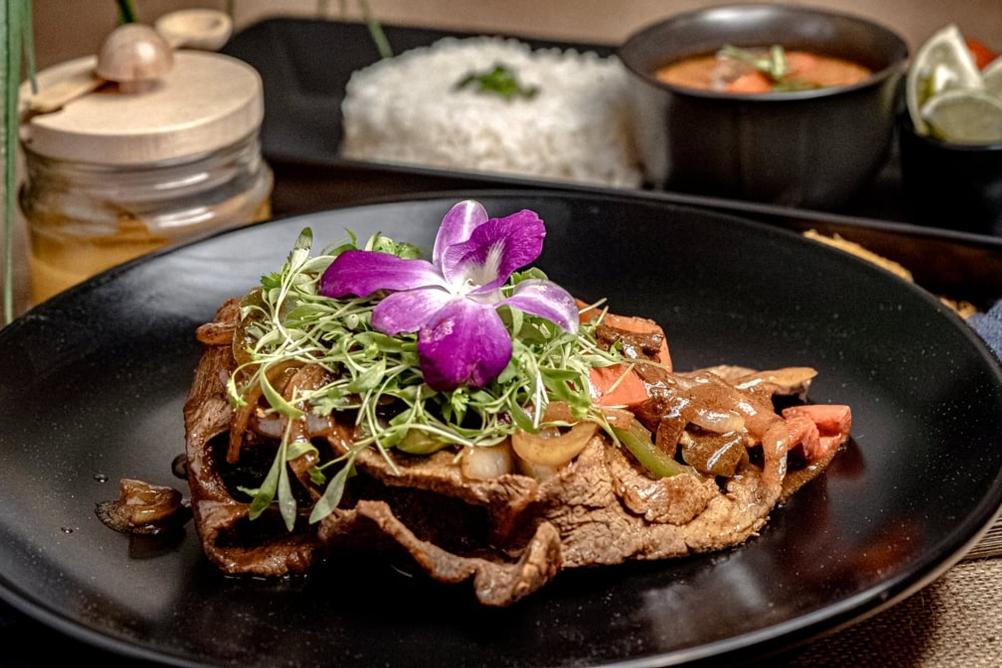 Bistec Encebollado